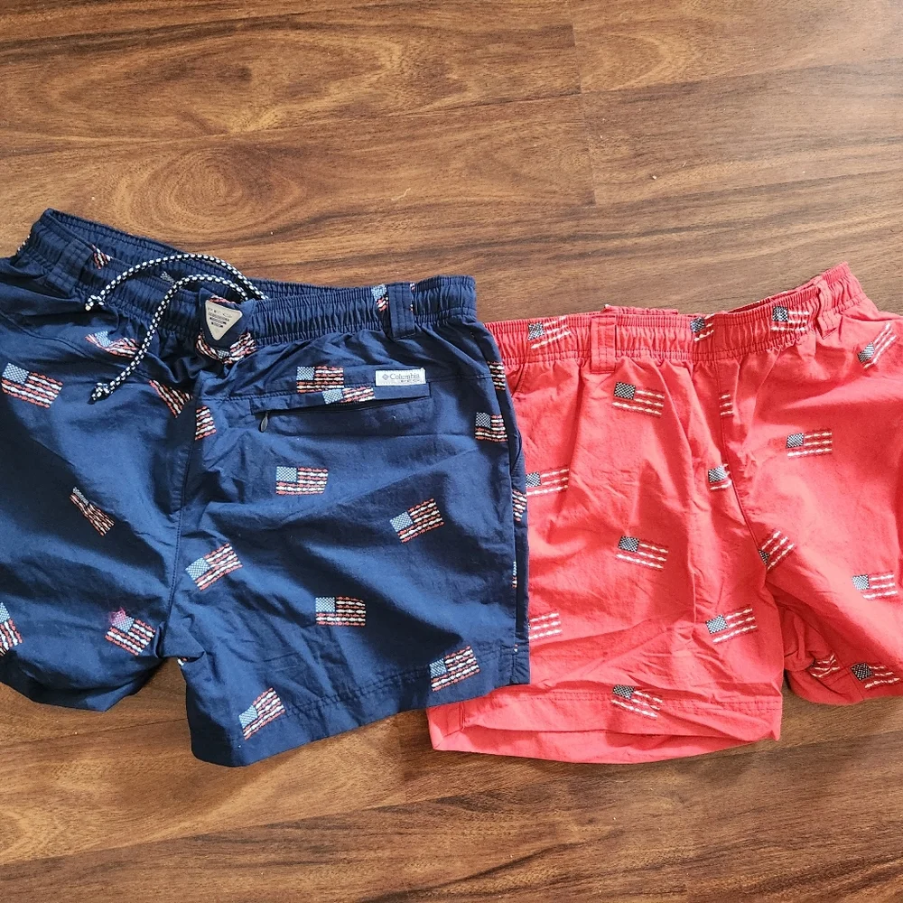 Women's Columbia PFG Shorts USA American Flag - Picture 3 of 3